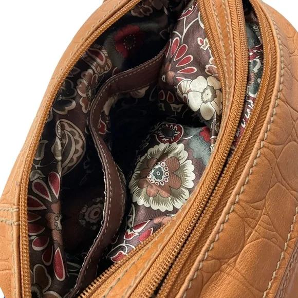 TIGNANELLO Larger Leather Bag Pockets Organizer Convertible Long Strap Tan - Picture 6 of 16